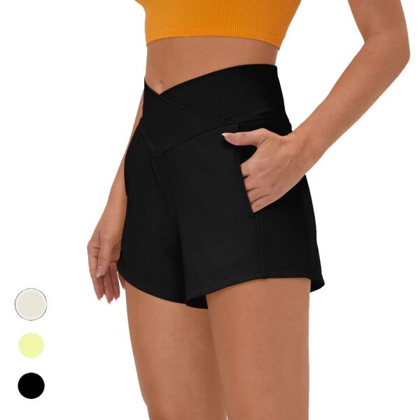 Pet Hair Resistant Crossover Side Pocket Shorts 4"